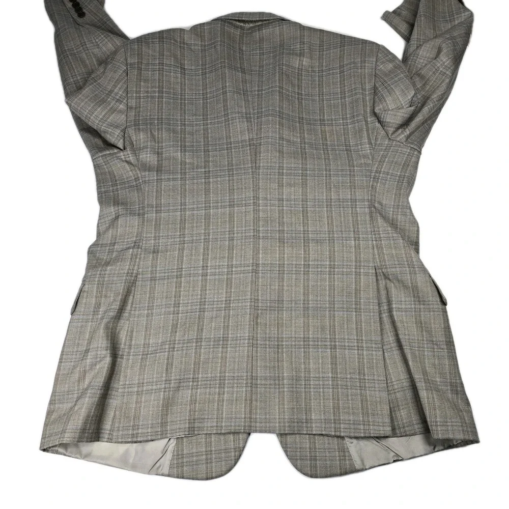 Brooks Brothers please check